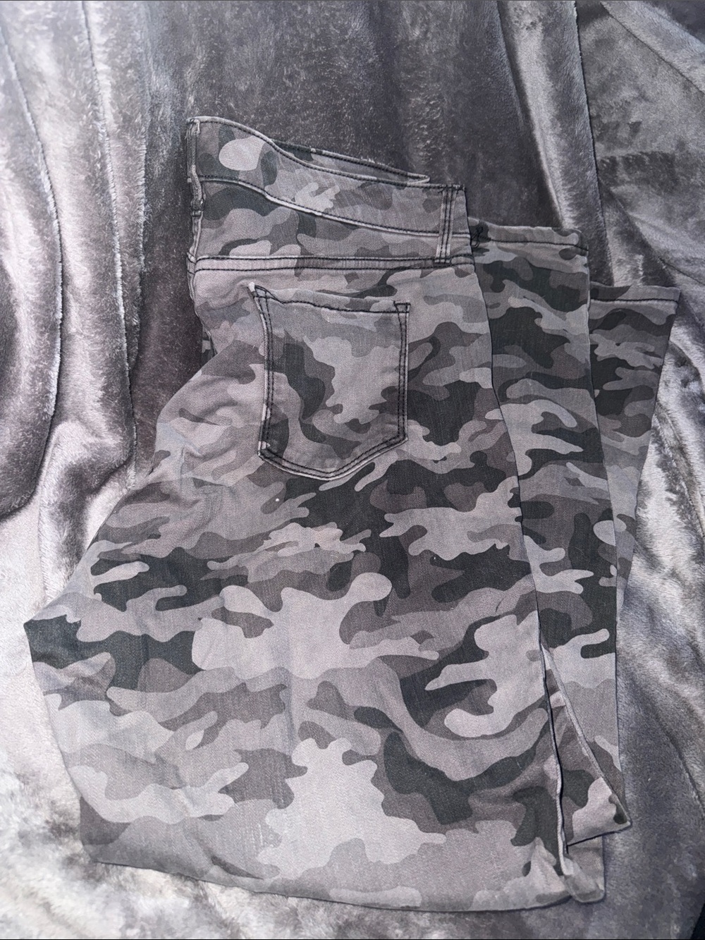 Nine West Gray Black Camo Stretch Pants